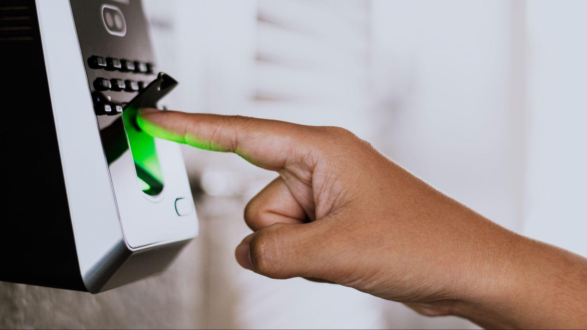 Tecnología Biométrica Entornos Residenciales