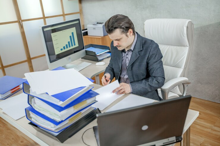 Cómo abordar la gestión financiera ineficiente en la administración de propiedad horizontal