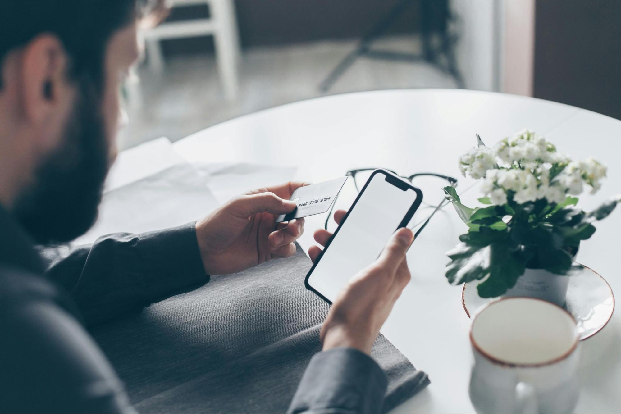 Beneficios del pago seguro en línea y el recaudo digital